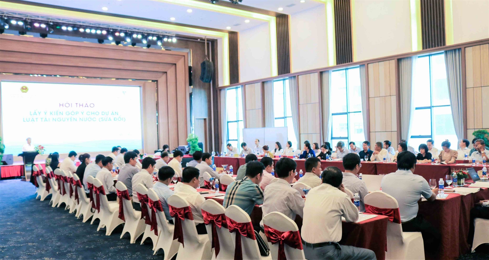 Lấy ý kiến góp ý dự thảo Luật Tài nguyên nước (sửa đổi) tại các tỉnh miền Trung, Tây Nguyên