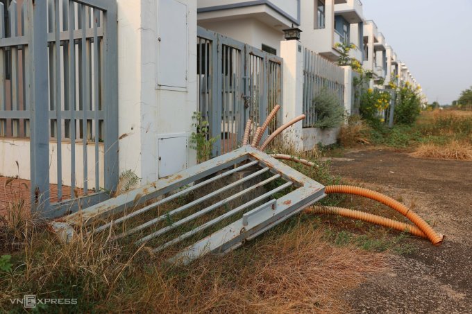 Ba cấp quản lý 'ngó lơ' để 488 căn nhà xây trái phép