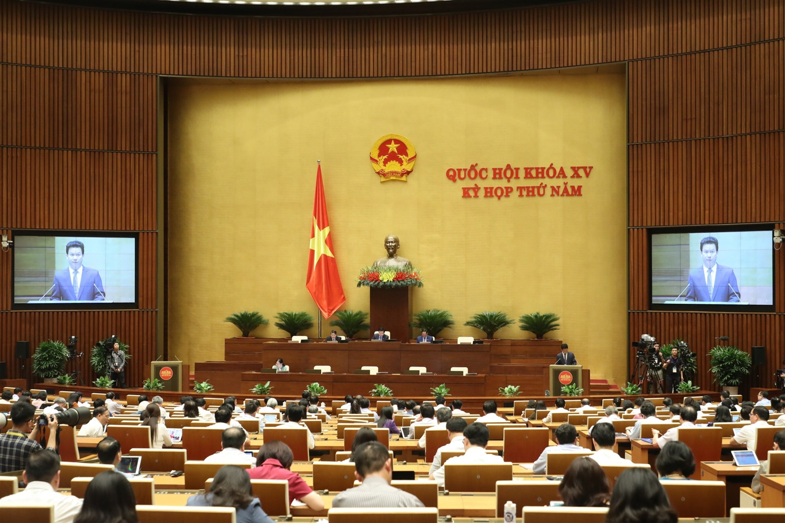 Chính phủ trình Quốc hội dự án Luật Tài nguyên nước (sửa đổi)