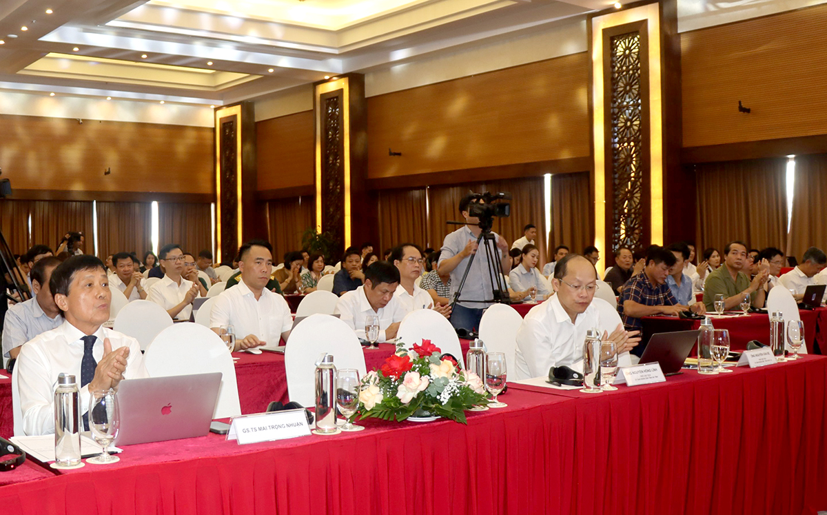 Hội nghị công bố Chiến lược khai thác, sử dụng bền vững tài nguyên, bảo vệ môi trường biển và hải đảo đến năm 2030, tầm nhìn đến năm 2050