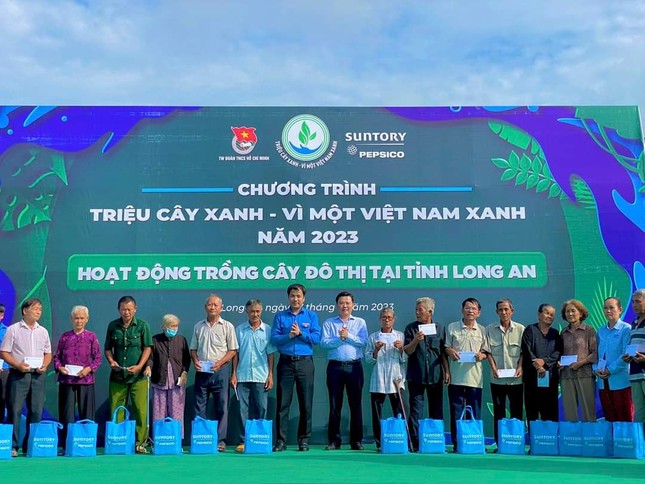 Chương trình ‘Triệu cây xanh - Vì một Việt Nam xanh’ năm 2023 tỉnh Long An