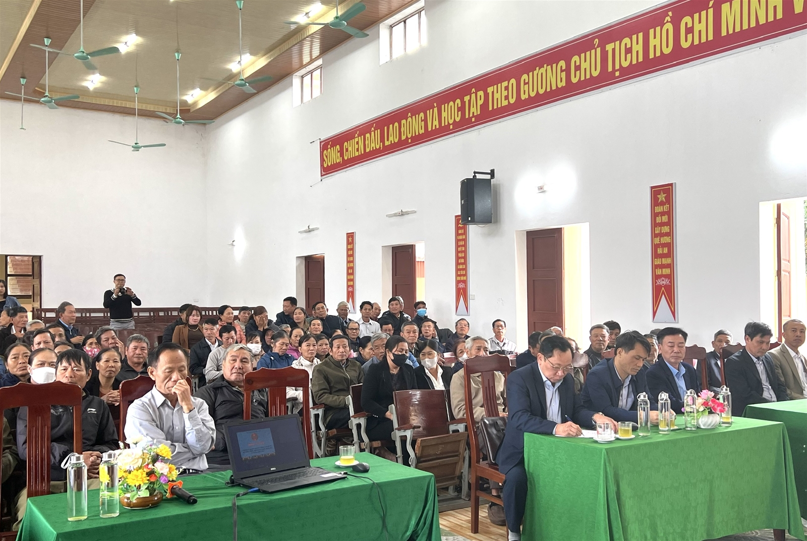 Hội Nông dân Việt Nam tổ chức Tập huấn chuyển giao, hướng dẫn kỹ thuật, xây dựng mô hình điểm “Xây dựng mô hình thôn, xóm sáng, xanh. Sạch, đẹp, an toàn” tại Nam Định