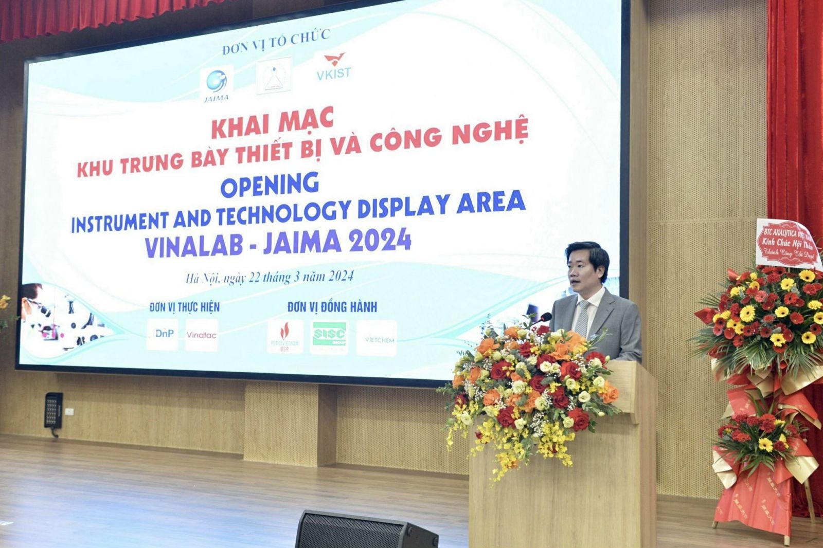 “Chất lượng nước - Những kỹ thuật mới nhất trong đảm bảo và kiểm soát chất lượng”