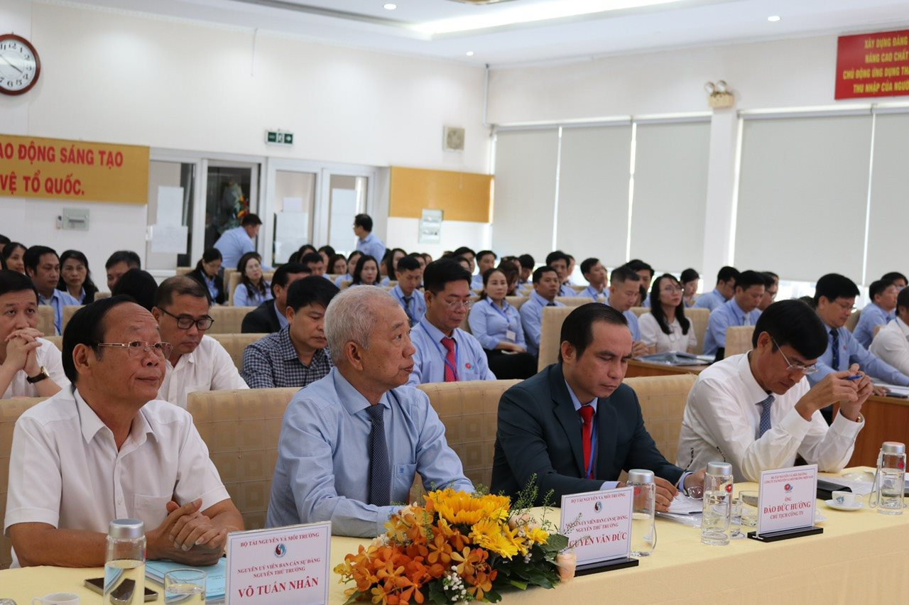Công ty TN&MT miền Nam tổ chức Hội nghị đại biểu người lao động 2024