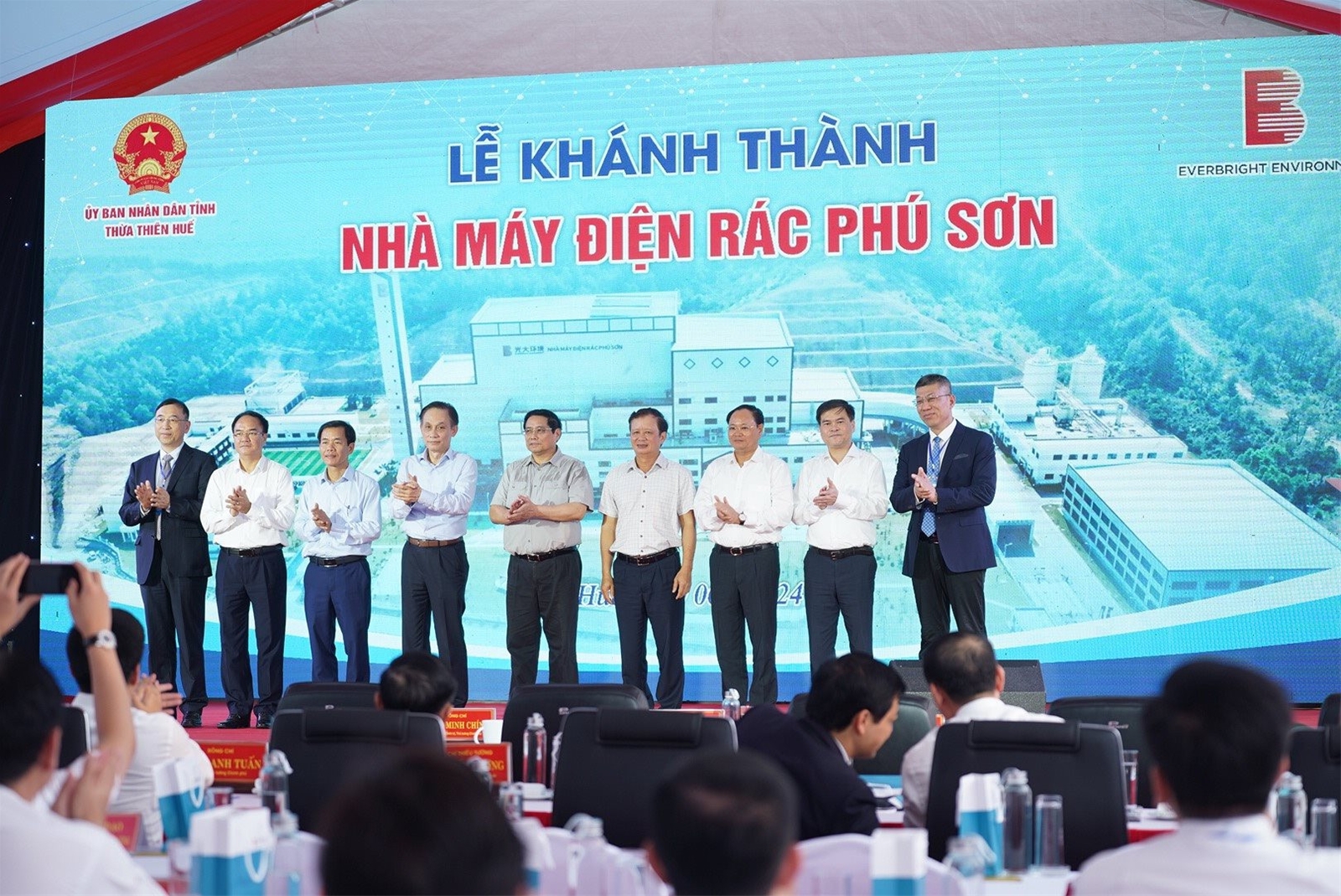 Thủ tướng Phạm Minh Chính dự lễ khánh thành nhà máy điện rác lớn nhất tỉnh Thừa Thiên - Huế