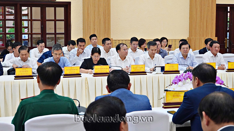 Thủ tướng Phạm Minh Chính dự Lễ tiếp nhận ủng hộ Chương trình Xoá nhà tạm tại Lâm Đồng