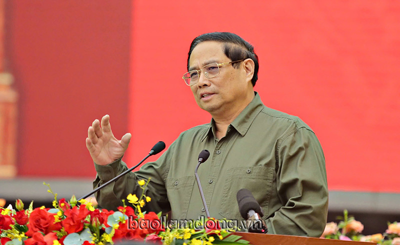 Thủ tướng Phạm Minh Chính dự Lễ tiếp nhận ủng hộ Chương trình Xoá nhà tạm tại Lâm Đồng
