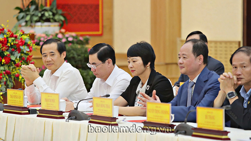 Thủ tướng Phạm Minh Chính dự Lễ tiếp nhận ủng hộ Chương trình Xoá nhà tạm tại Lâm Đồng