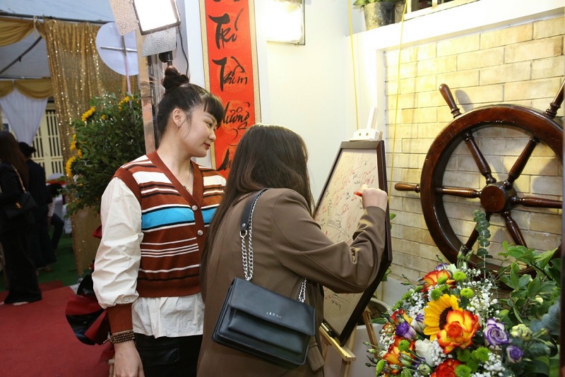 Trầm Kệ chính thức khai trương Showroom tiếp theo, tại C8-TT15 KĐT Văn Quán, Hà Đông, Hà Nội