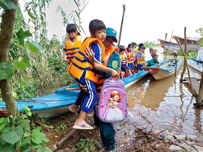 An Giang tập trung ứng phó sạt lở, biến đổi khí hậu