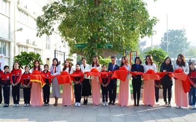 Bàn giao 3 "Công viên xanh trong lòng thành phố"
