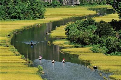 Biển Kim Sơn - Ninh Bình: Viên ngọc đang được mài rũa