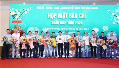 Bình Dương: Họp mặt báo chí đầu Xuân Giáp Thìn 2024