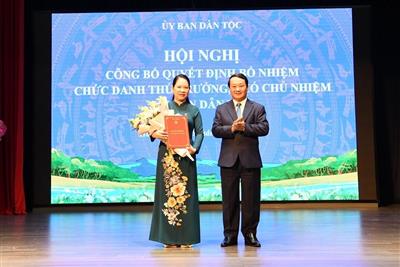 Bổ nhiệm nữ Thứ trưởng, Phó Chủ nhiệm Ủy ban Dân tộc
