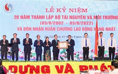 Bộ Tài nguyên và Môi trường Kỷ niệm 20 năm thành lập và đón nhận Huân chương Lao động Hạng Nhất