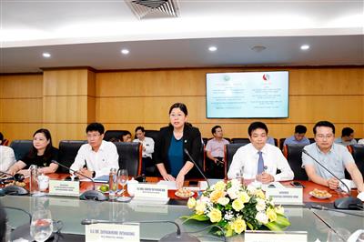 Bộ TN&MT Việt Nam và Bộ TN&MT Lào chia sẻ kinh nghiệm quản lý đất đai