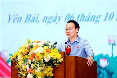 Bộ trưởng Bộ Tài nguyên và Môi trường Đỗ Đức Duy tiếp xúc cử tri tại Yên Bái