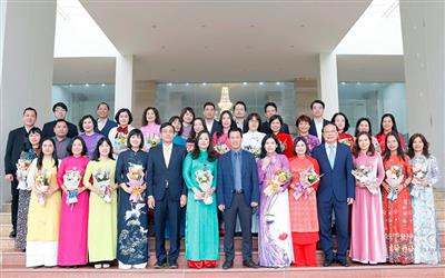 Bộ trưởng Đặng Quốc Khánh: Đánh giá cao những đóng góp của phụ nữ trong ngành Tài nguyên và Môi trường