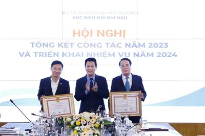 Bộ trưởng Đặng Quốc Khánh dự và chỉ đạo Hội nghị tổng kết Cục Biến đổi khí hậu