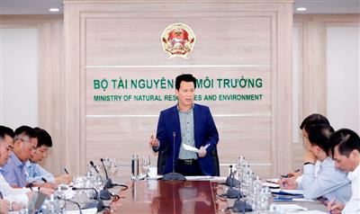 Bộ trưởng Đặng Quốc Khánh họp Ban Chỉ đạo triển khai thực hiện xây dựng, hoàn thiện CSDL quốc gia về đất đai