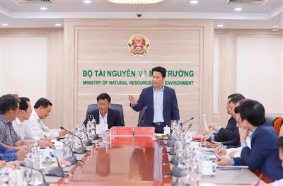Bộ trưởng Đặng Quốc Khánh làm việc với tỉnh Sóc Trăng về công tác quản lý nhà nước trong lĩnh vực tài nguyên và môi trường