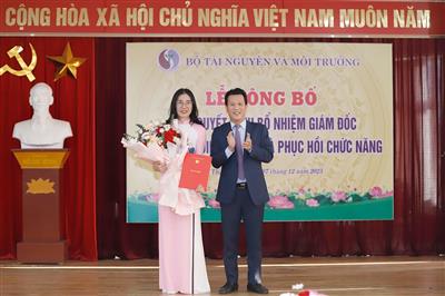 Bộ trưởng Đặng Quốc Khánh trao Quyết định bổ nhiệm Giám đốc Trung tâm Điều dưỡng và Phục hồi chức năng, Bộ Tài nguyên và Môi trường