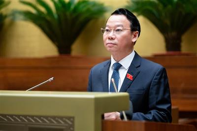 Bộ trưởng Đỗ Đức Duy trình Quốc hội Nghị quyết thí điểm thực hiện dự án nhà ở thương mại