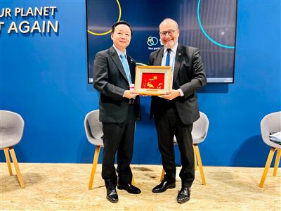 Bộ trưởng Trần Hồng Hà làm việc với ông Remy Rioux, Tổng Giám đốc Cơ quan Phát triển Pháp (AFD)