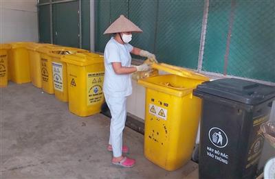 Bộ Y tế yêu cầu tăng cường quản lý nước thải, chất thải y tế