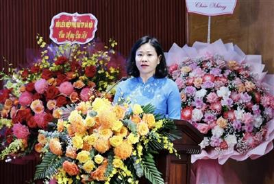 Chủ tịch Hội LHPN Việt Nam Nguyễn Thị Tuyến dự Đại hội phụ nữ điểm phường Tây Hồ