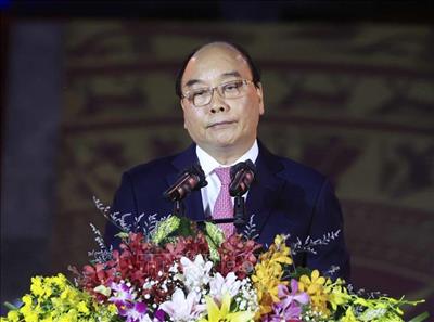 Chủ tịch nước dự Lễ khánh thành Đền thờ Vua Hùng tại TP Cần Thơ