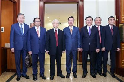 Chùm ảnh: Bế mạc Hội nghị Trung ương giữa nhiệm kỳ