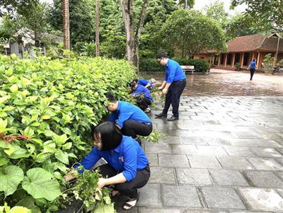 Chung tay vì môi trường xanh - sạch - đẹp
