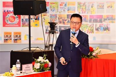 Chuyển đổi số trước hết phải tập trung vào yếu tố con người