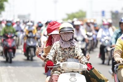 Cơ quan khí tượng: Nhiệt độ Hà Nội không đến 40 độ C như lan truyền