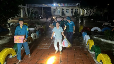 Cô Tô: Mưa to, gió giật mạnh cấp 10, mất điện toàn huyện do ảnh hưởng của bão số 3