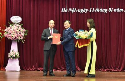 Công bố quyết định của Thủ tướng Chính phủ bổ nhiệm Chủ tịch Viện Hàn lâm Khoa học xã hội Việt Nam