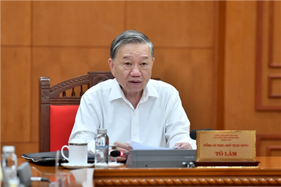 Công tác nhân sự Đại hội XIV của Đảng phải được chuẩn bị chu đáo, kỹ lưỡng, thận trọng