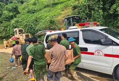 Đã tìm thấy 11 nạn nhân trong vụ sạt lở ở Hà Giang