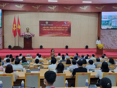 Đại diện hơn 50 cơ quan báo chí hưởng ứng chương trình trồng cây rừng