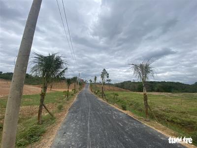 Đắk Nông: Ngang nhiên băm đồi, xẻ núi để… săn view
