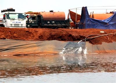 Đào 10 hồ chứa để tưới nước hạn chế bụi từ dự án sân bay Long Thành