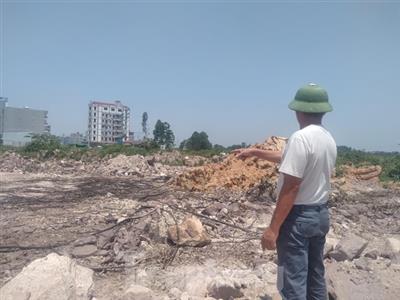 Doanh nghiệp đổ đất, lấp ruộng của dân