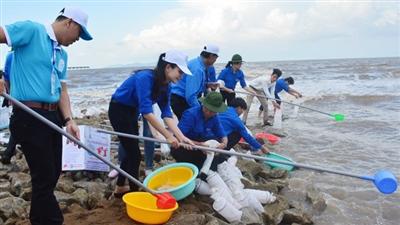 Dọc miền Tổ quốc gỡ nút thắt về bảo vệ môi trường