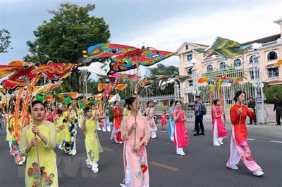 Festival Huế 2022: Rực rỡ sắc màu văn hóa trong lễ hội đường phố