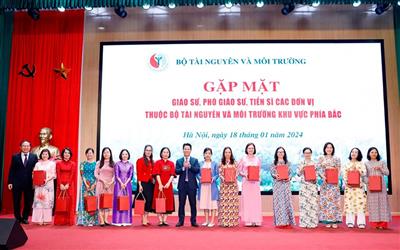 Gặp mặt Giáo sư, Phó Giáo sư, Tiến sĩ ngành Tài nguyên và Môi trường khu vực phía Bắc