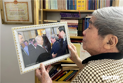 Giáo sư Hà Minh Đức kể về cựu sinh viên Nguyễn Phú Trọng: 'Trước sau vẫn là học trò của các thầy'