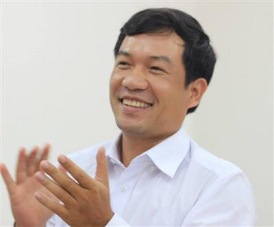 Giáo sư trẻ nhất năm 2022 là ai?