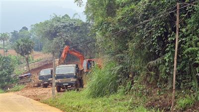 Hà Nội: Chính quyền Ba Vì có 'làm ngơ' cho tình trạng khai thác khoáng sản không phép