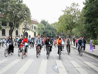 Hành trình đạp xe vì một Hà Nội xanh
